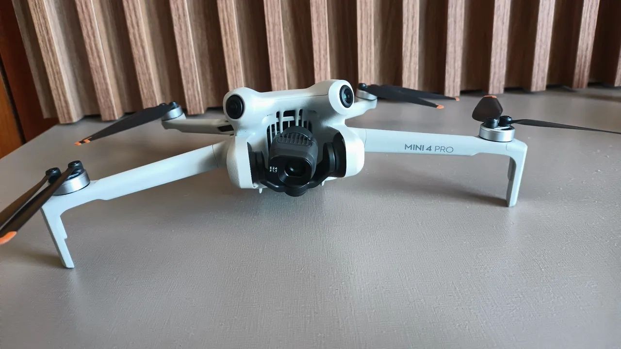 Vendo Drone DJI Mini 4 Pro - Combo Fly More | Homologado pela Anatel | Pronto para Voar! - Foto 4