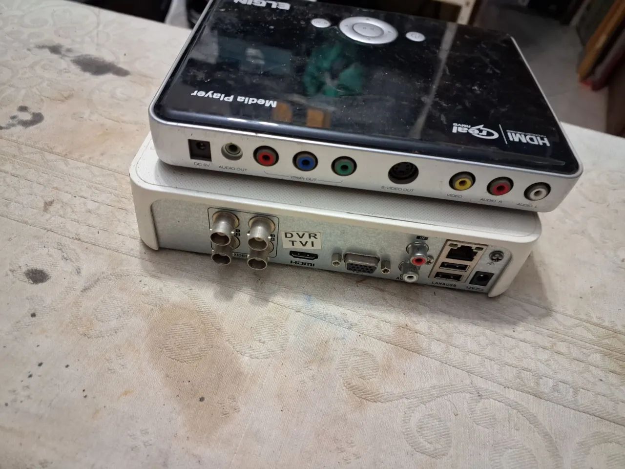 Conversor de Vídeo 2 unidades. Não tem controle nem Fontes  - Foto 3