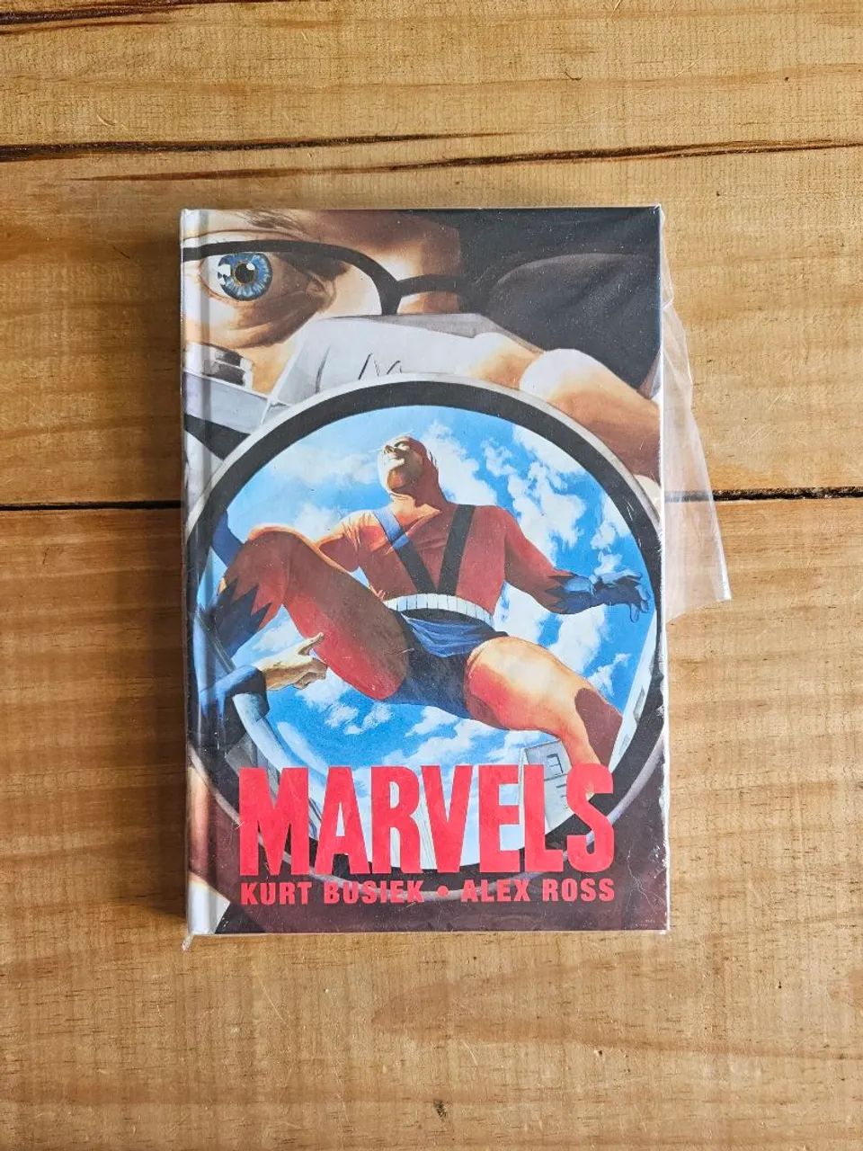 Marvels - Kurt Busiek e Alex Ross