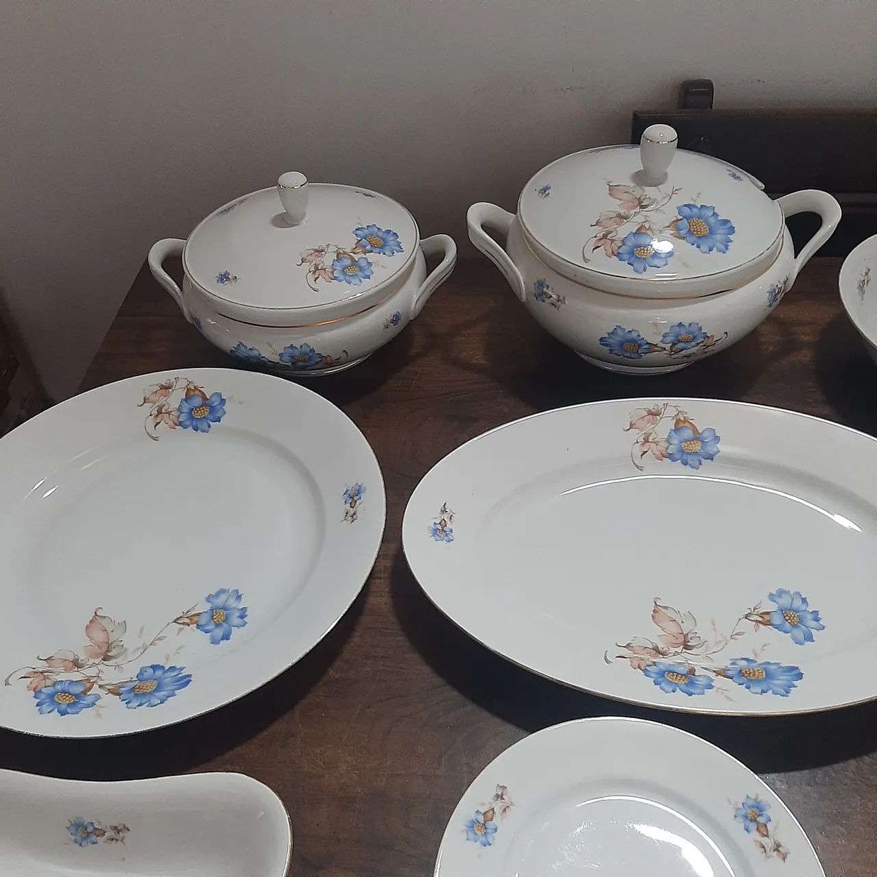 Jogo de Jantar Completo com Detalhes Florais - Foto 6