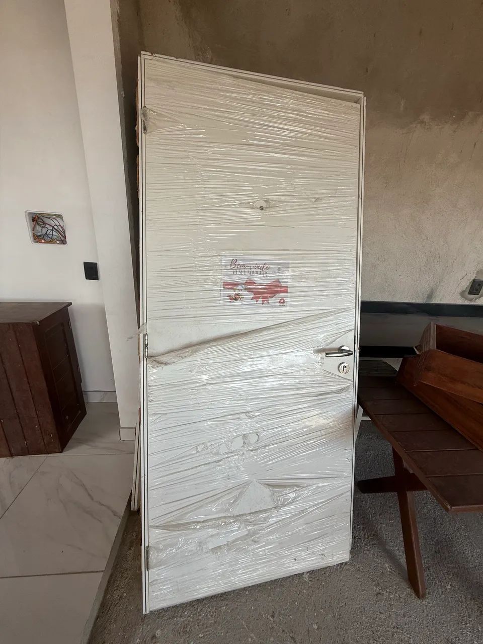 Porta madeira maciça nova 