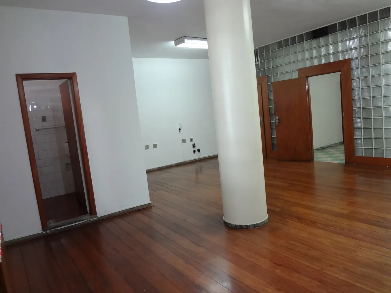 Sala/Andar Comercial para aluguel 257m² podendo ser dividido, em frente shopping cidade