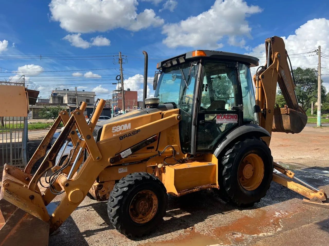 Retroescavadeira CASE 4x4 TURBO 2 alavancas  - Foto 6