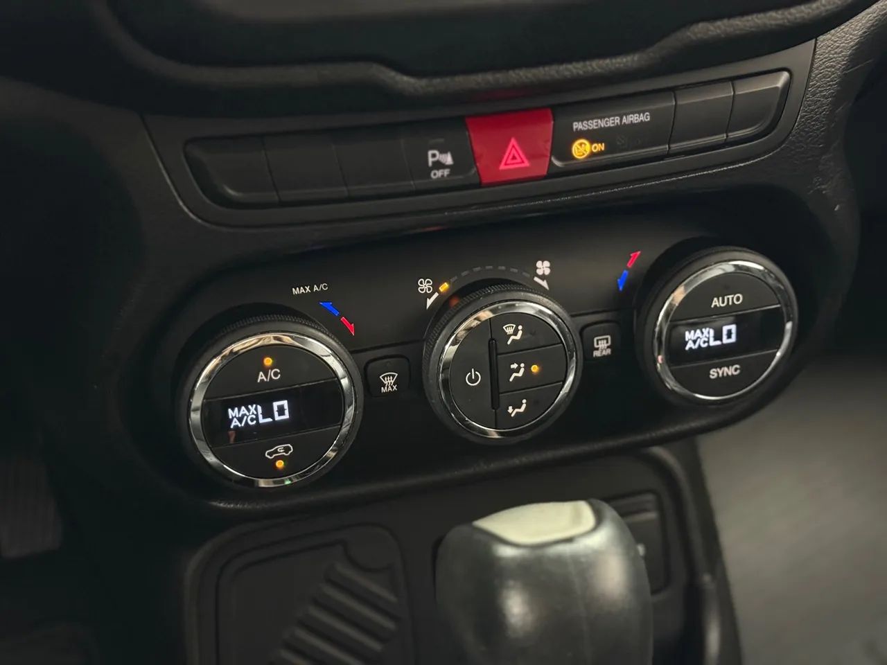 Renegade Longitude 1.8 Flex 2016  - Foto 5