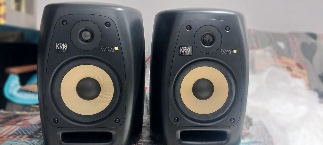 Monitores de áudio KRK Rokit VXT8