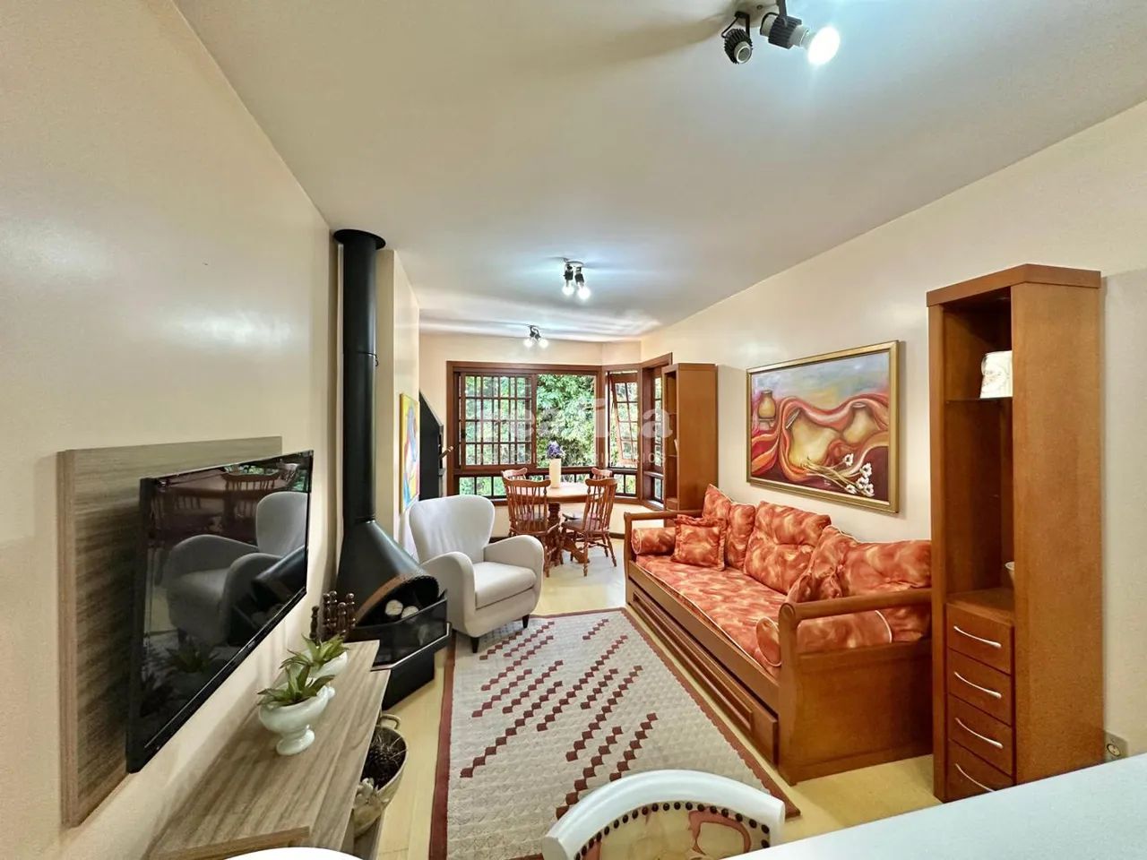 APARTAMENTO 2 DORMITÓRIOS NO CENTRO DE GRAMADO - Foto 2