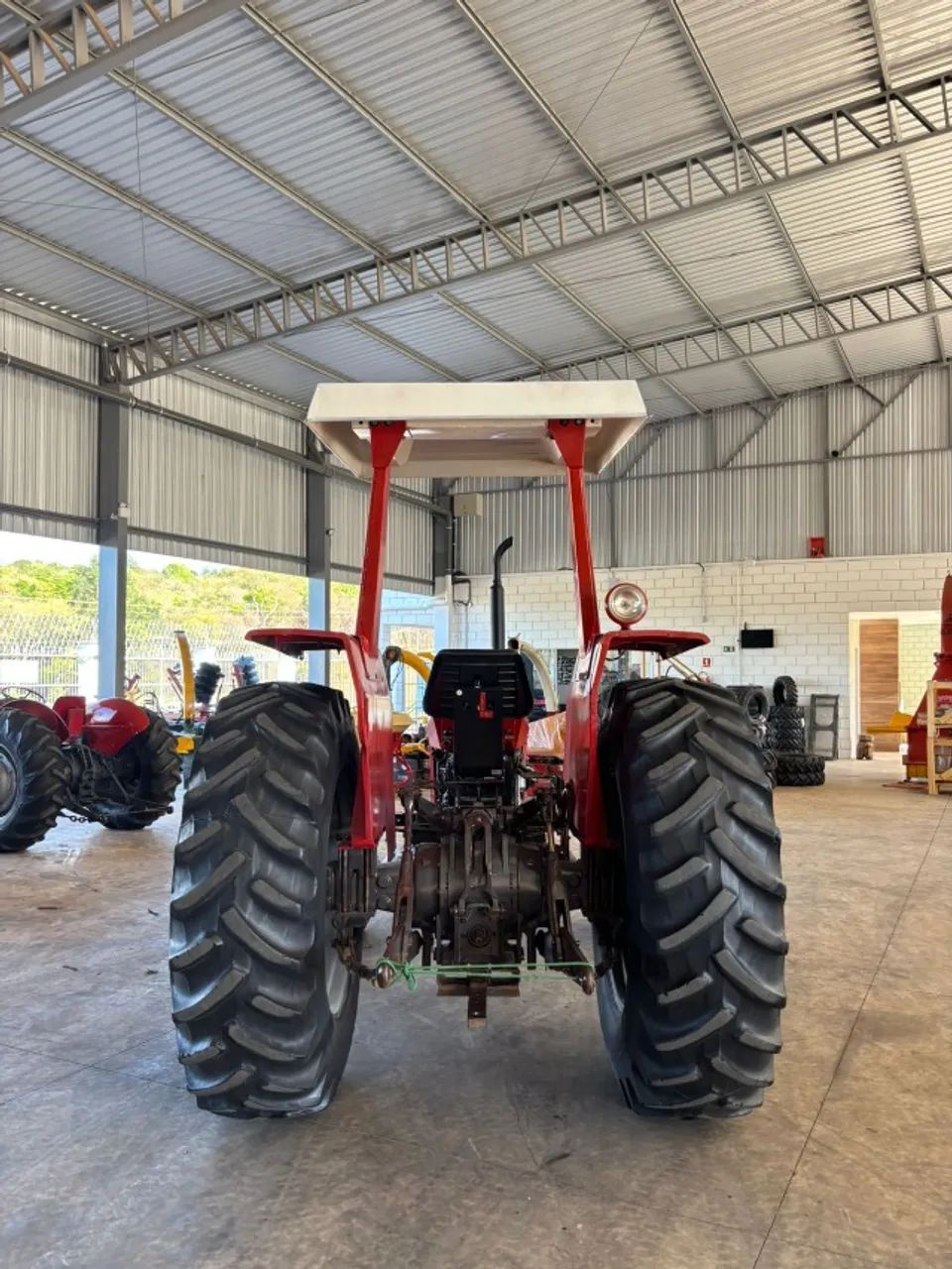 trator massey fergusson 290 4x2 - Foto 5