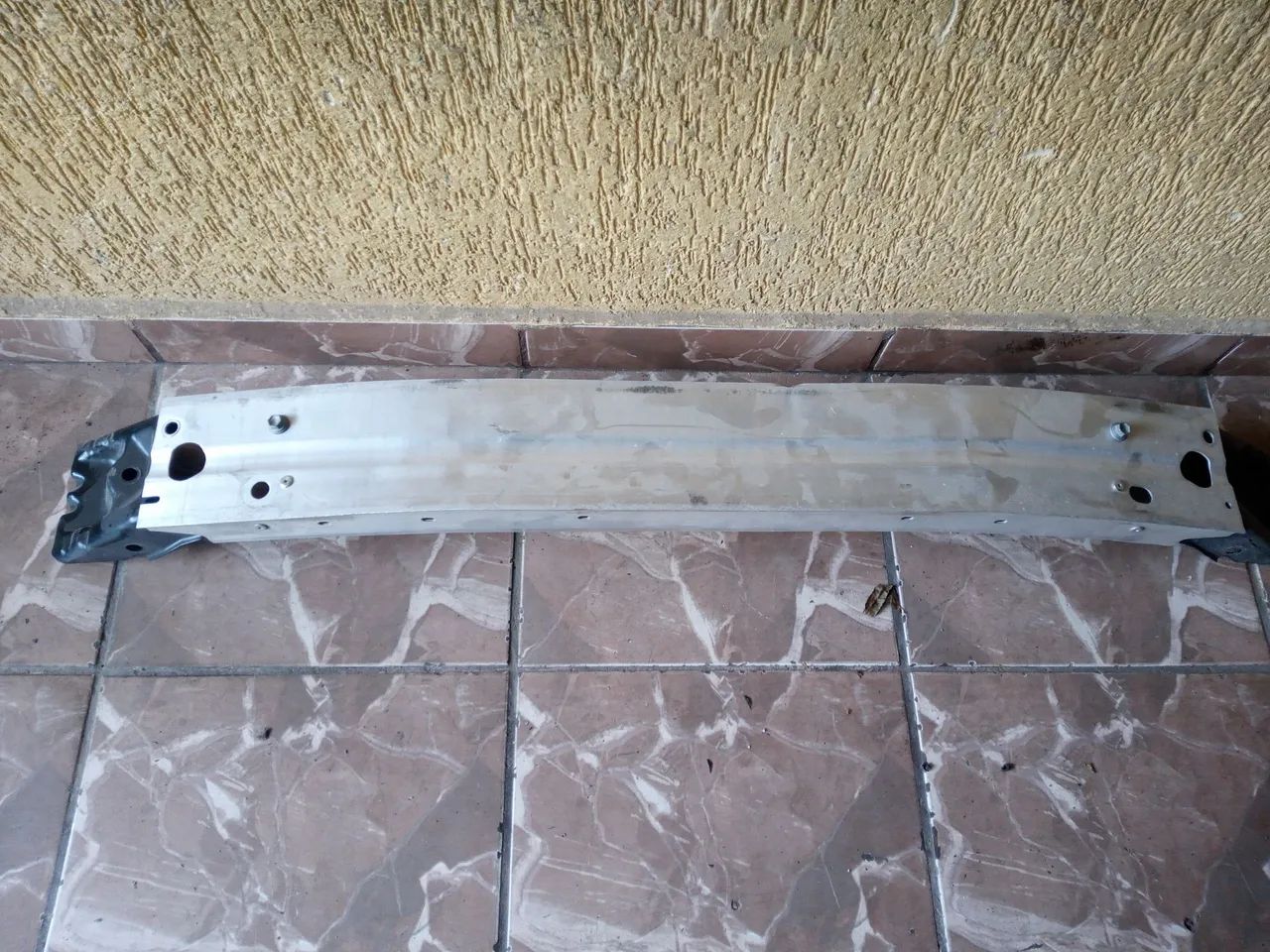 Alma dianteira Toyota RAV4 2019 2020 