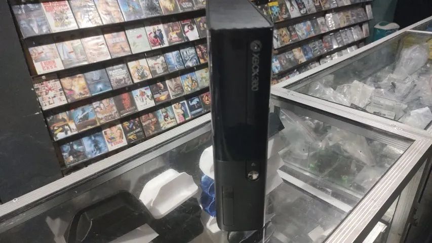 XBOX 360 RGH & LTU 3.0 500GB 200 JOGOS CONTROLE FONTE KINECT ORIGINAL - Foto 4