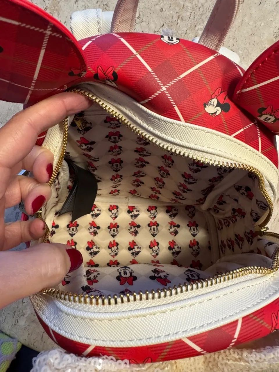 Mochila Loungefly Disney - Foto 4