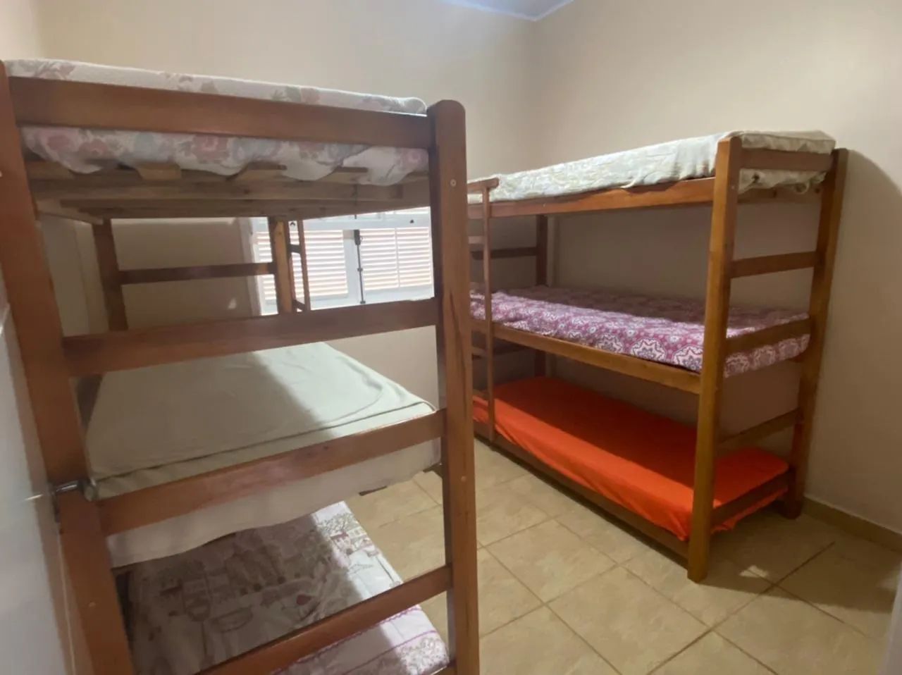 Casa de Temporada com Piscina e Churrasqueira - Foto 15