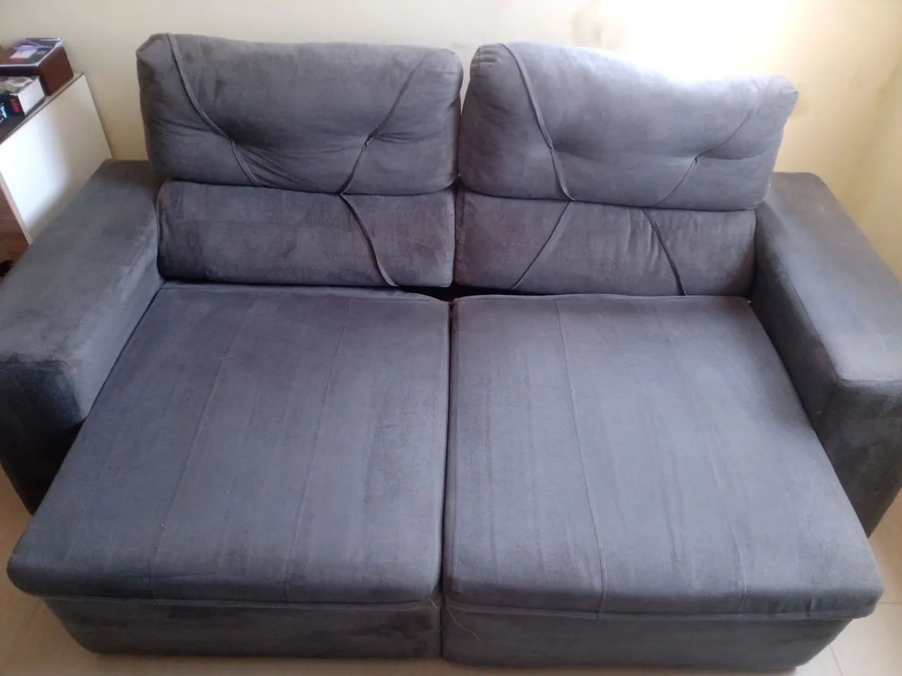 Sofá retrátil (lavagem a seco)64168507615361120