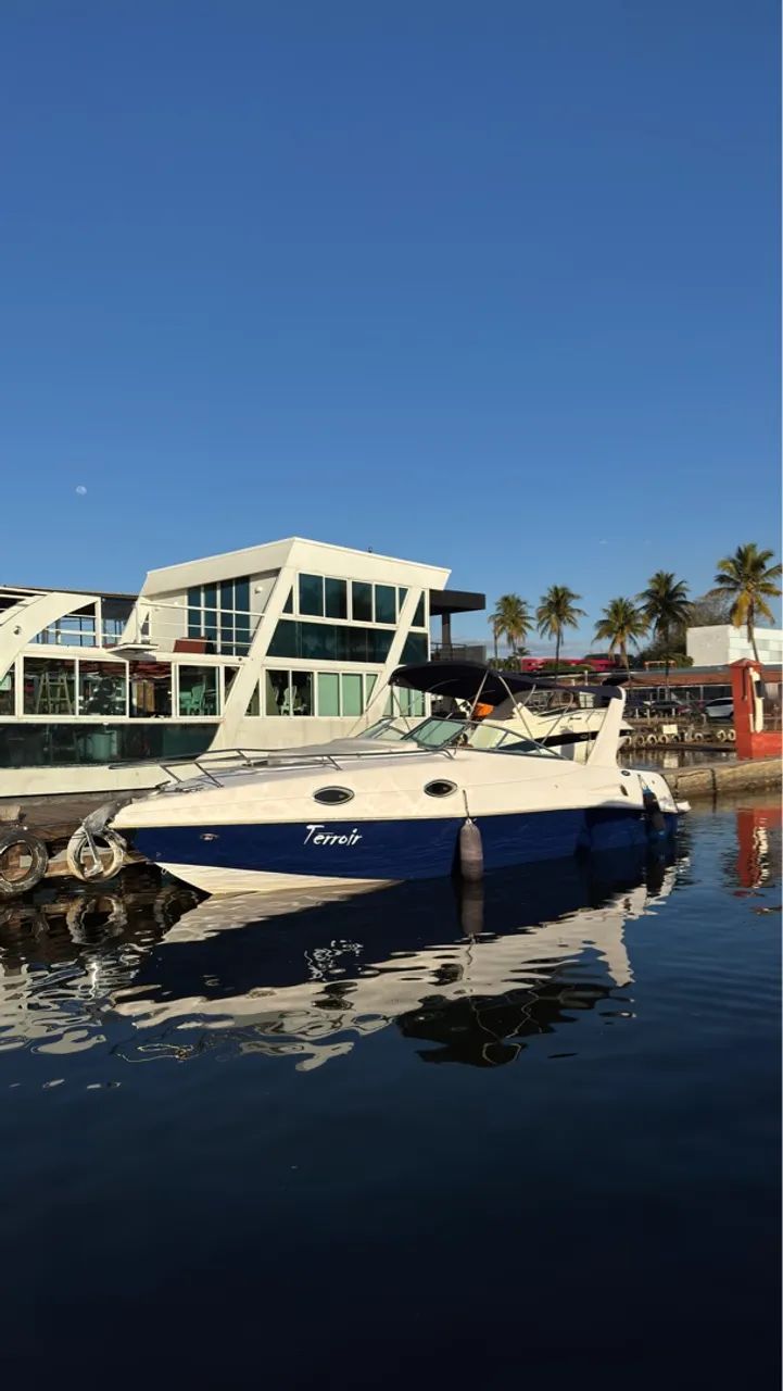 Lancha Magna 27.8 com Mercruiser 5.7 300Hp ano 2014 - Foto 2