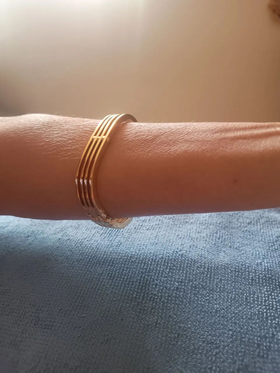 Pulseira Bracelet Em Metal Dourado Folheado  - Foto 2