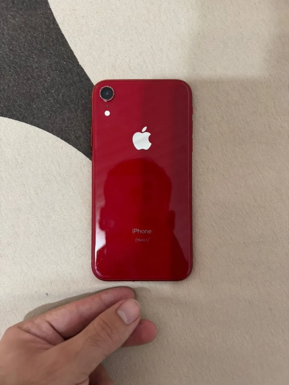 IPHONE XR VERMELHO- 128G BOM E BARATO