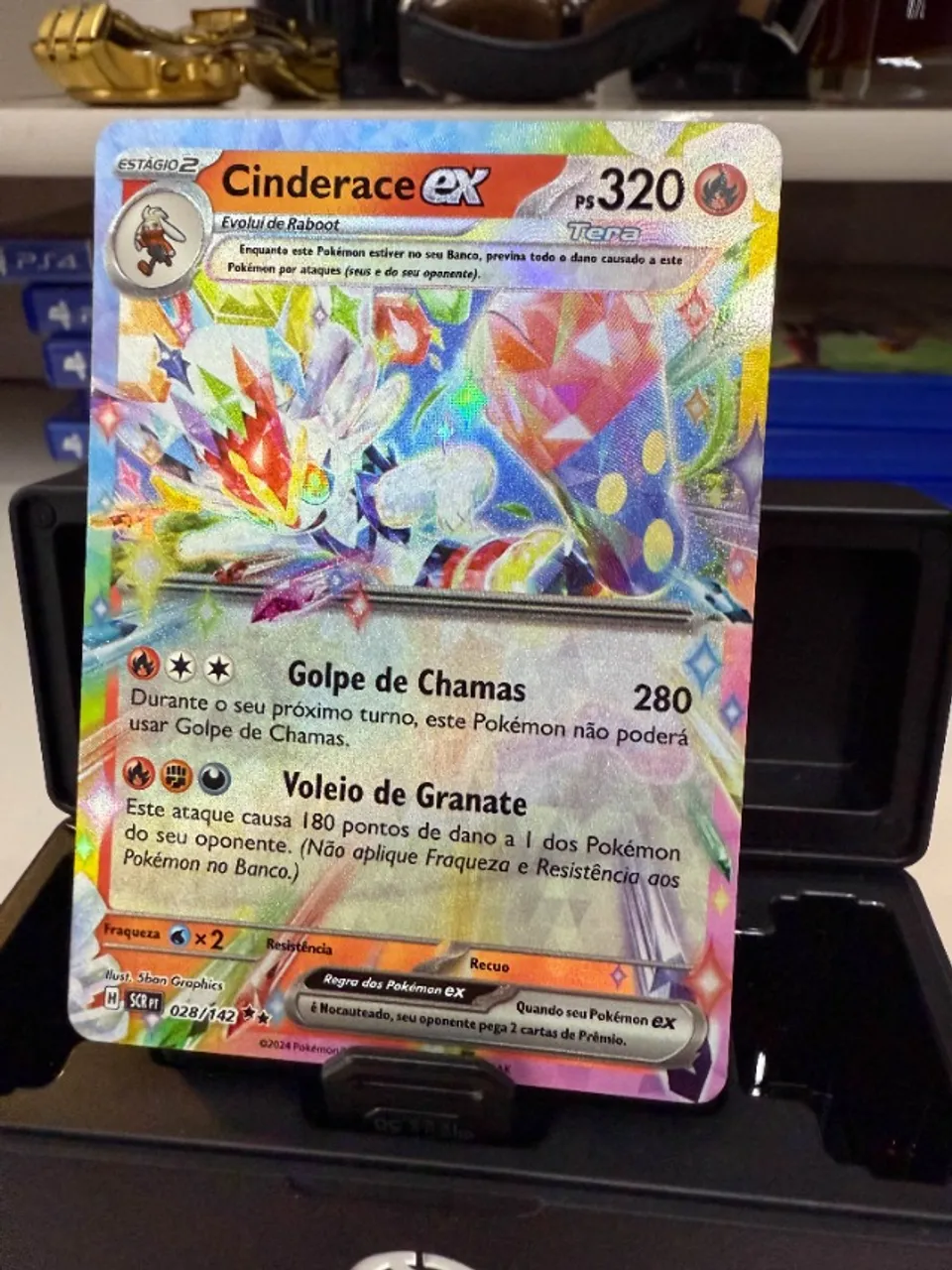 Cinderace ex Edição Escarlate e Violeta: Coroa Estelar