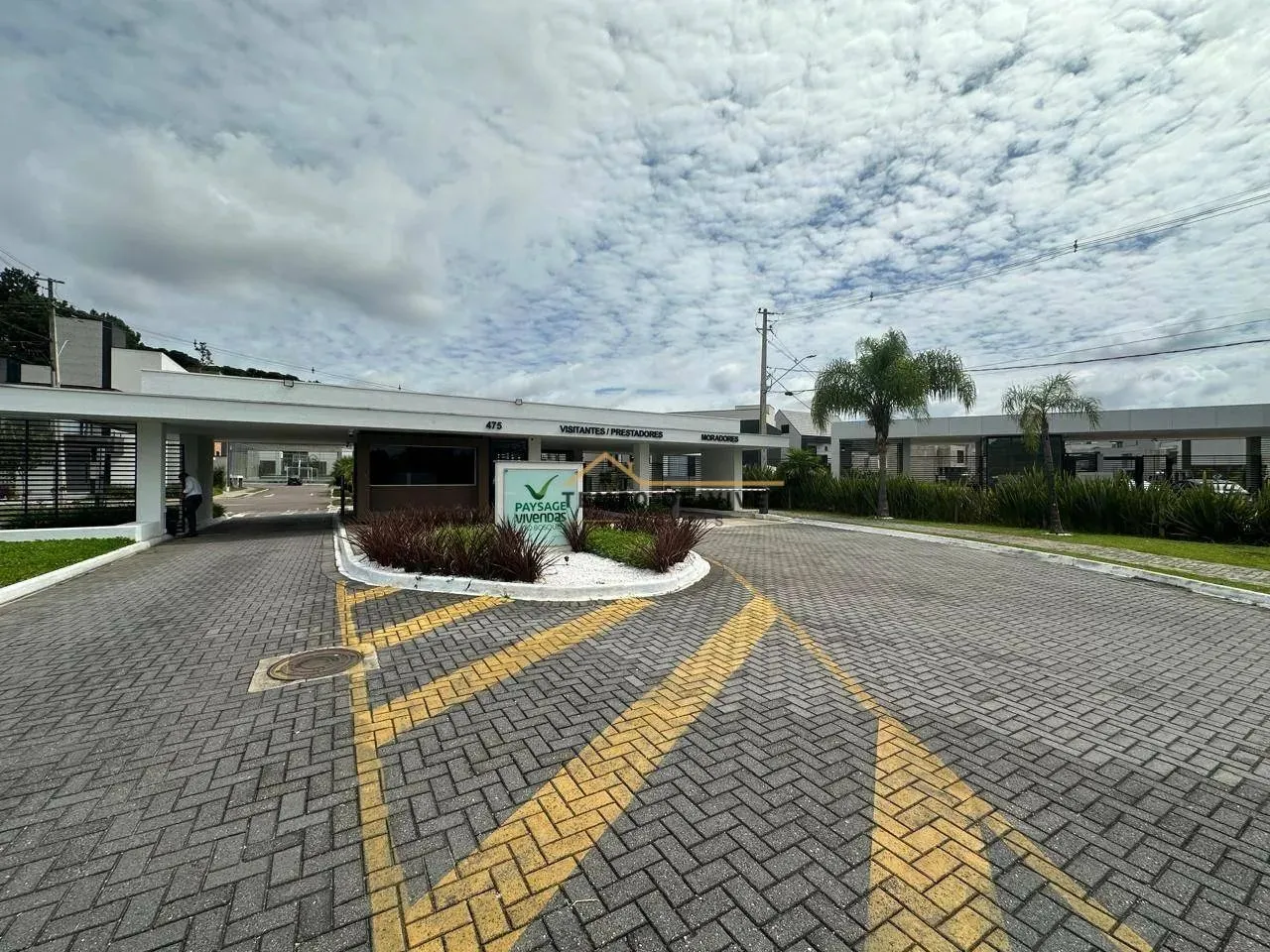 Terreno à venda, 128 m² por R$ 299.000,00 - Santa Cândida - Curitiba/PR