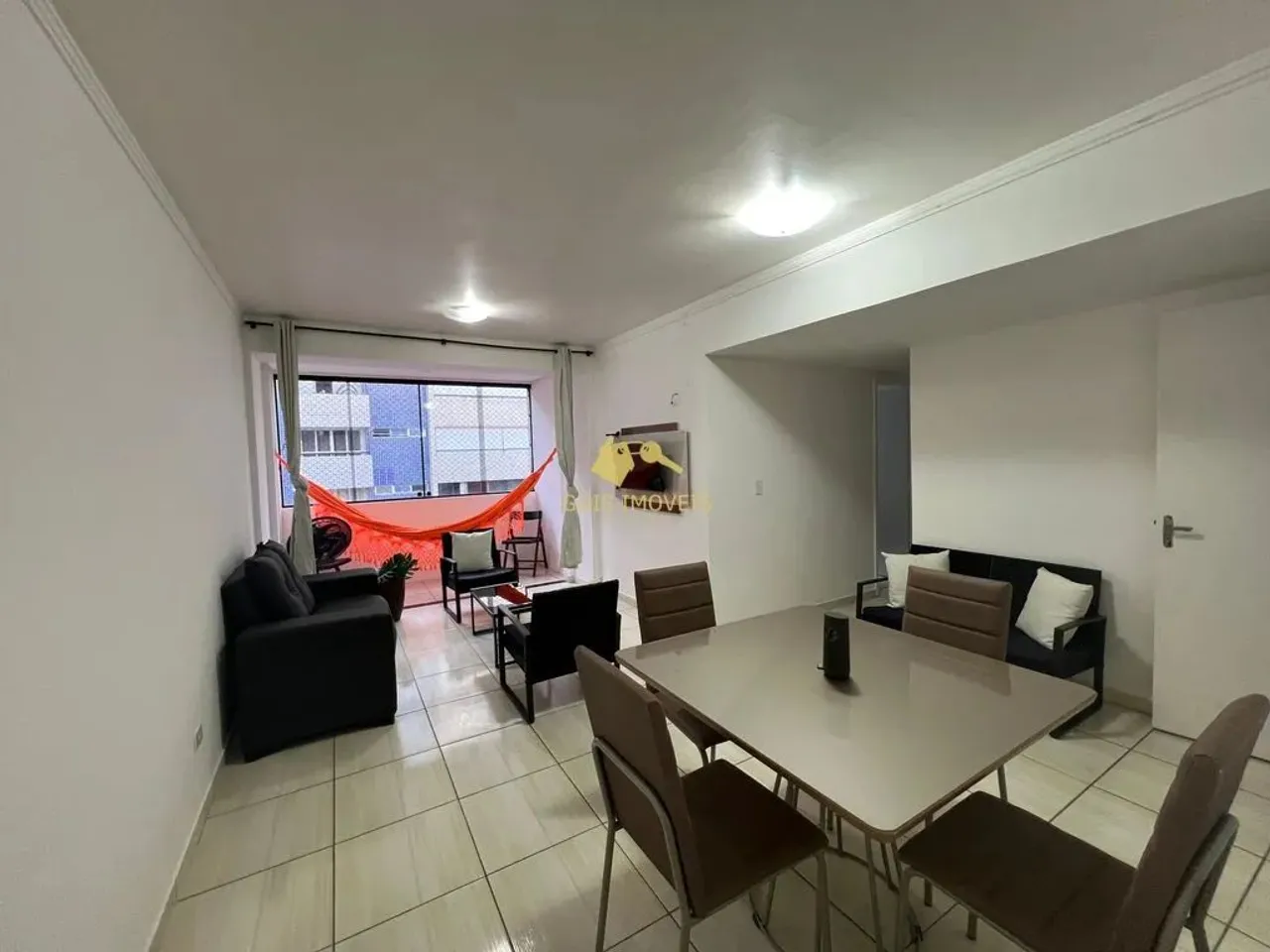 Apartamento Mobiliado com 3 Quartos na Ponta Verde  99m²