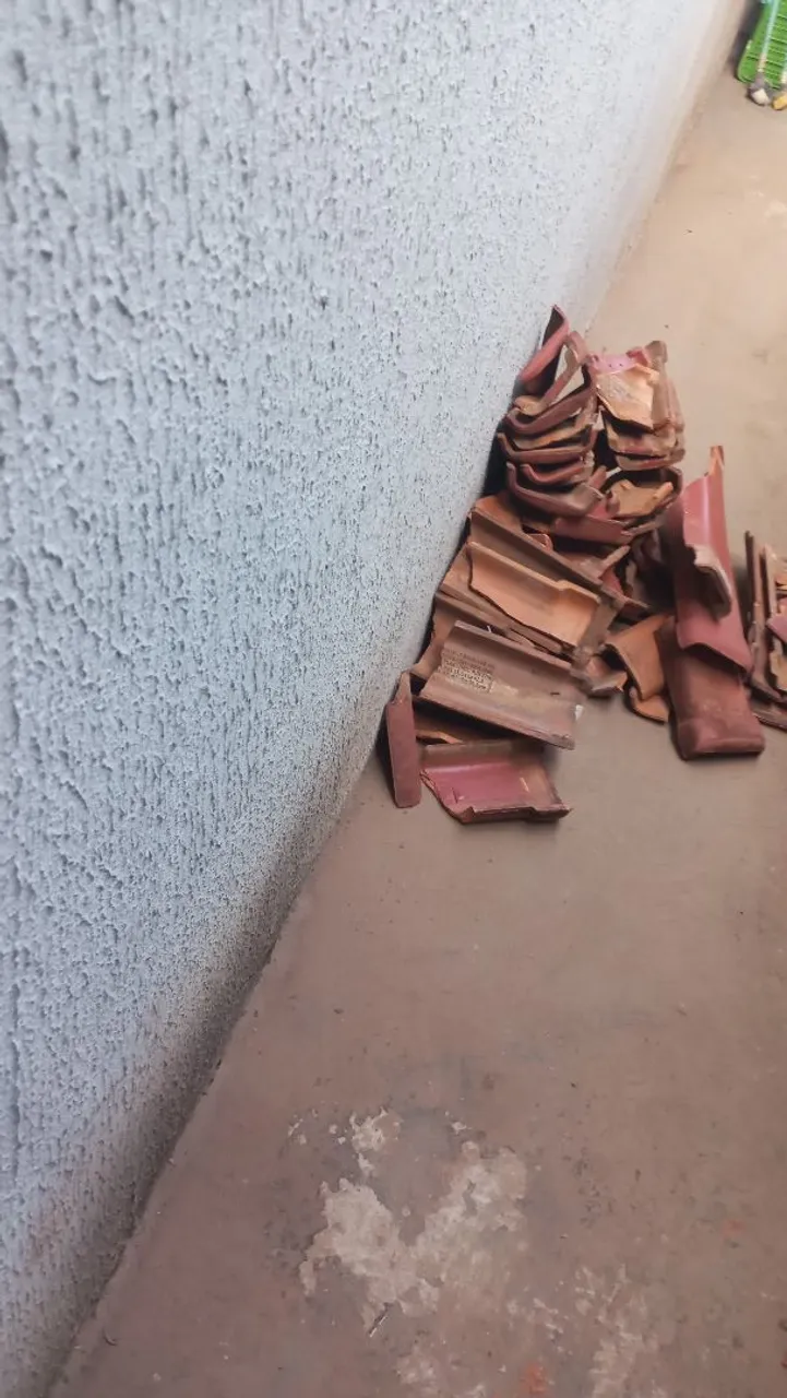 Trabalho com reforma limpeza caixa de água limpeza de laje pós obra