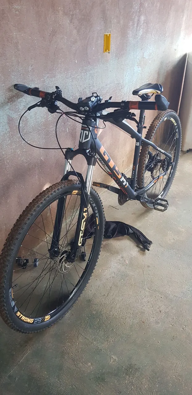 Bicicleta GTSM1 Sport 29