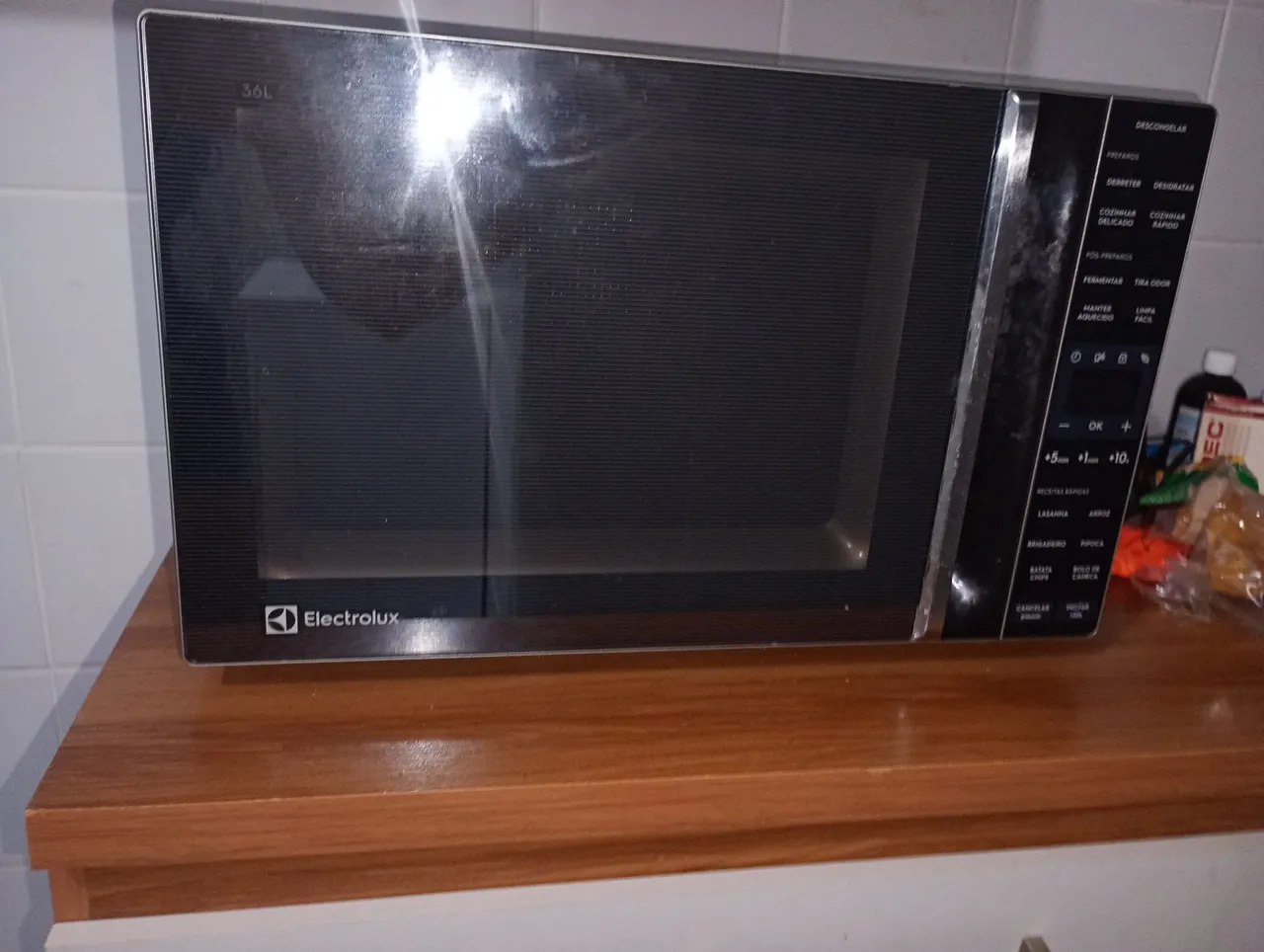 Micro-ondas Electrolux 36L