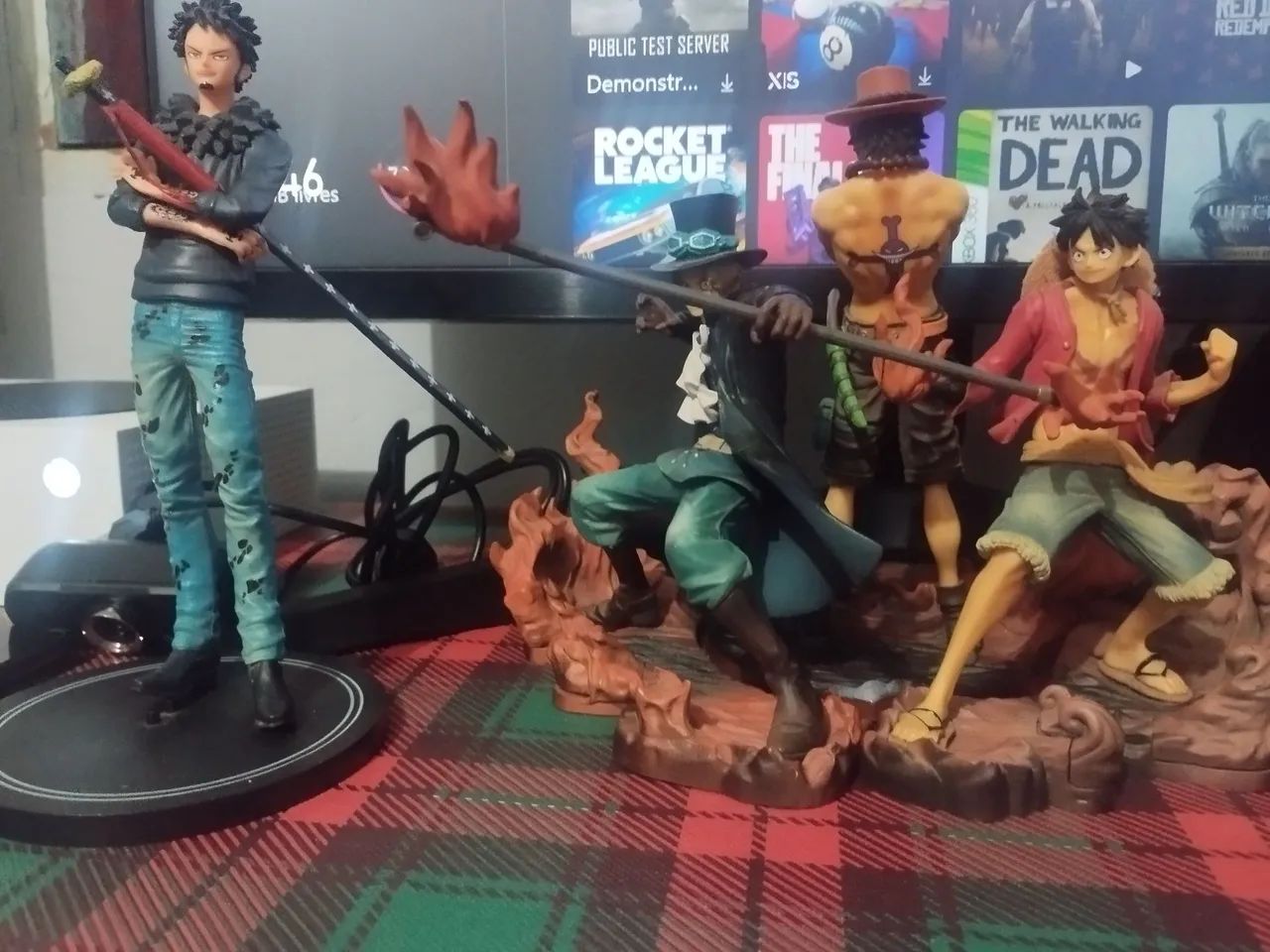 Estátuas colecionáveis One Piece - Trio de Ases - Foto 2