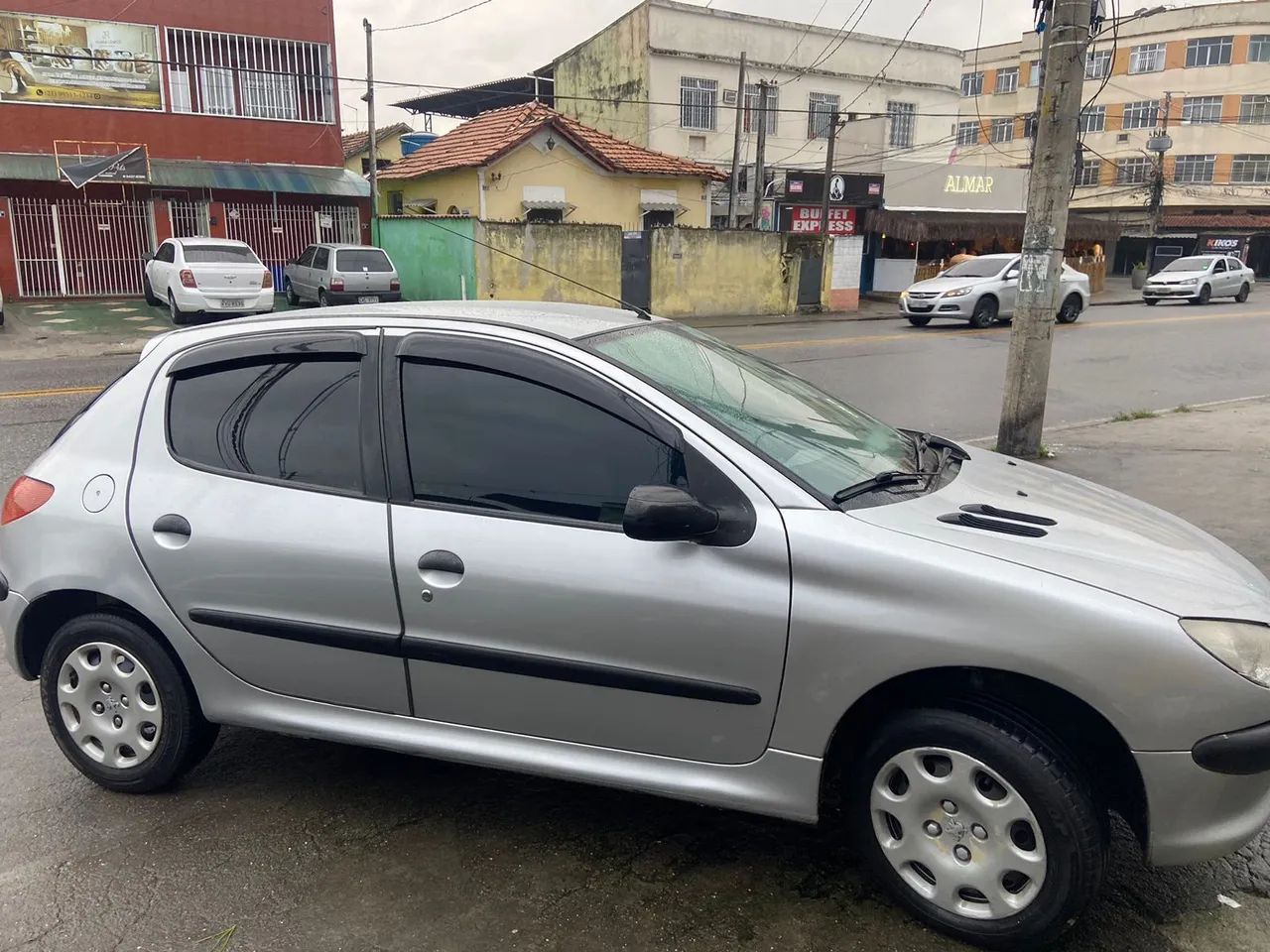 Peugeot 206 1.4 único dono carro de garagem  impecavel - Foto 3