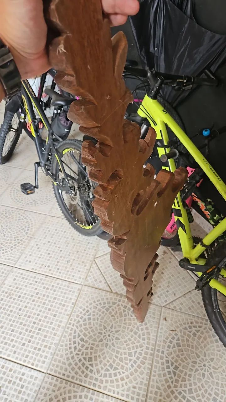 Florão entalhado em madeira maciça - Foto 6