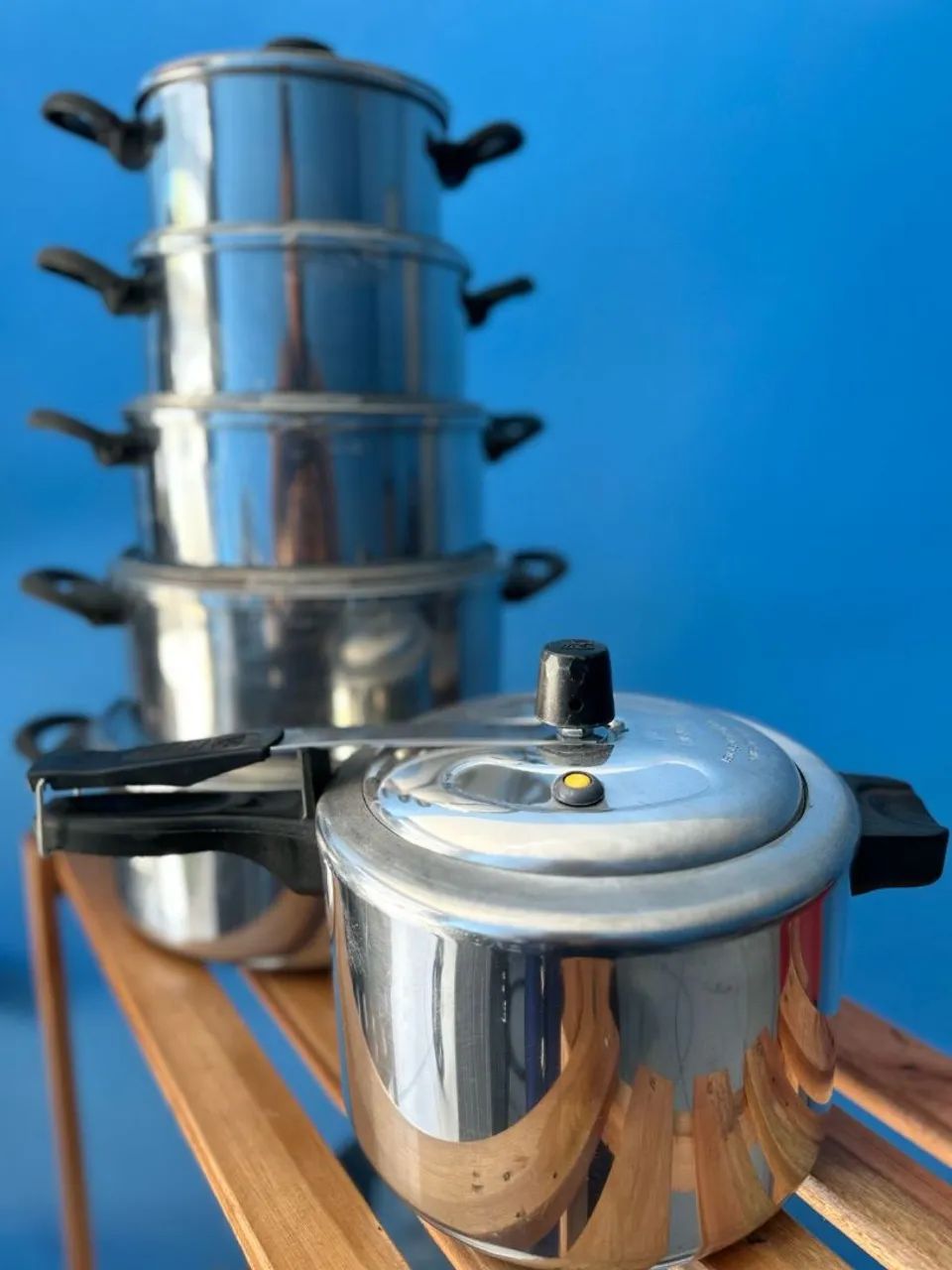 Jogo de Panelas e Panela de Pressão  - Foto 2