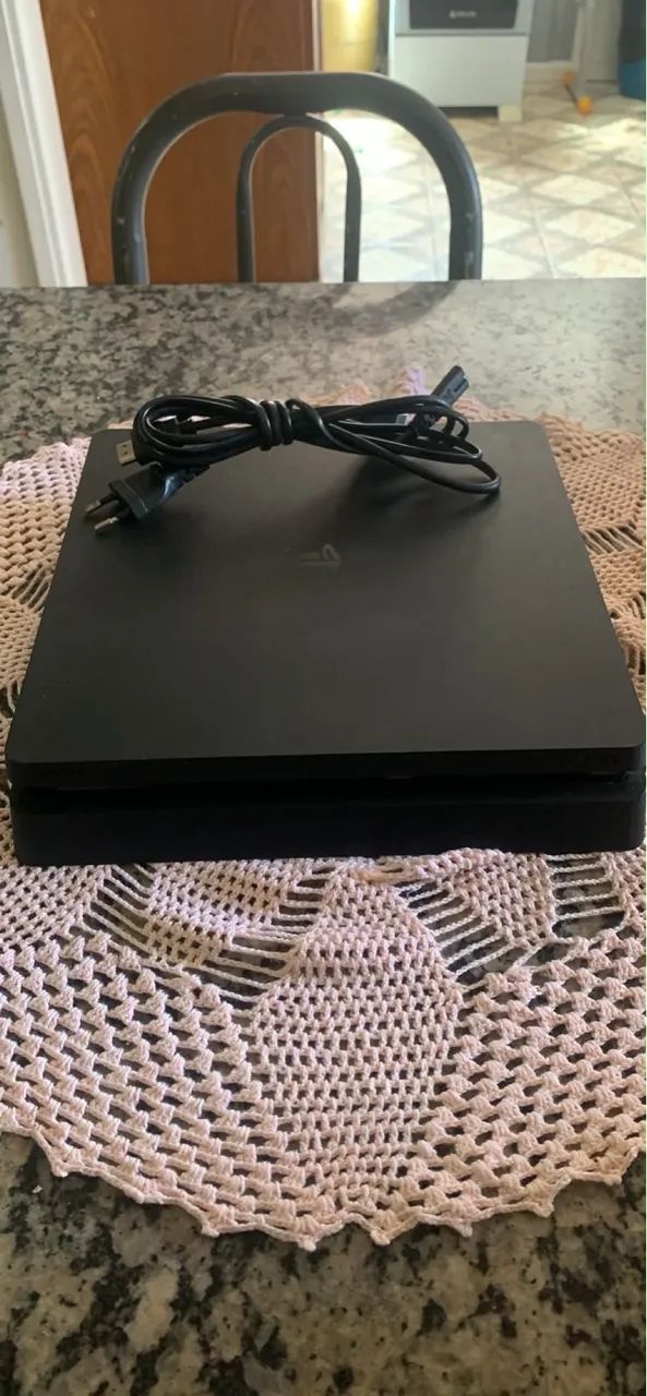 Vendo PS4 Slim 1Tb  - Foto 3
