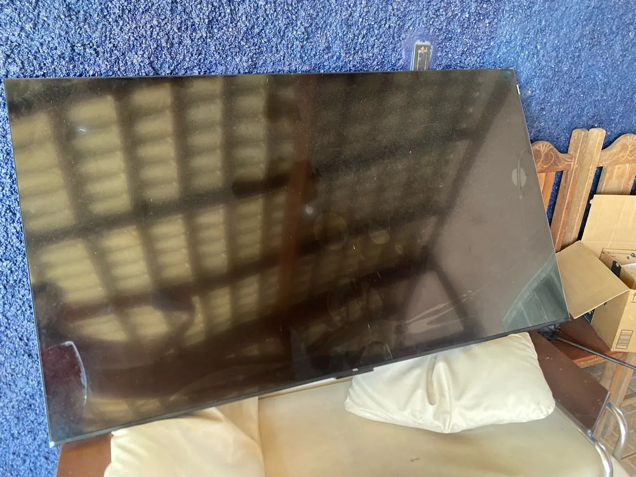 Ler anúncio TV TCL 65 polegadas 4K TELA QUEBRADA para retirar peças  - Foto 2
