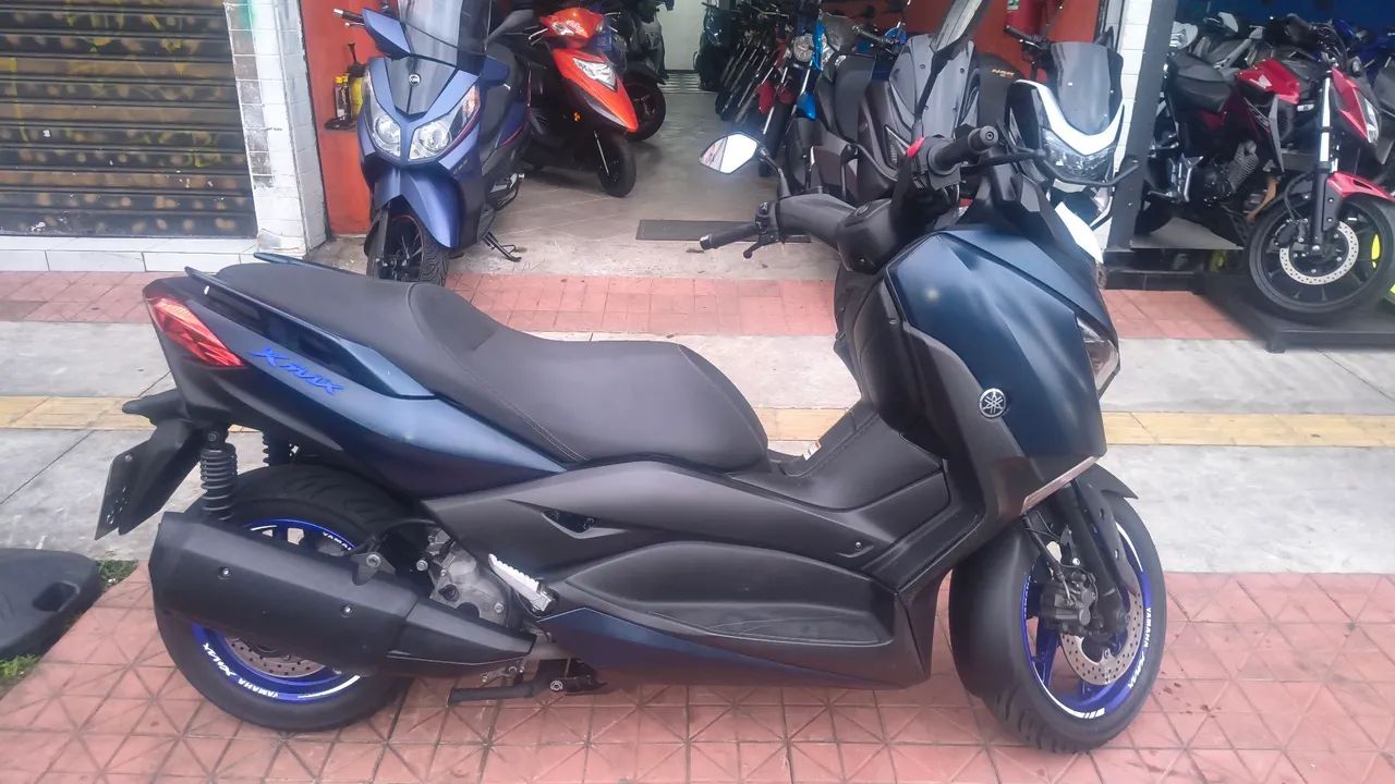 XMAX 250ABS bx km - Foto 3