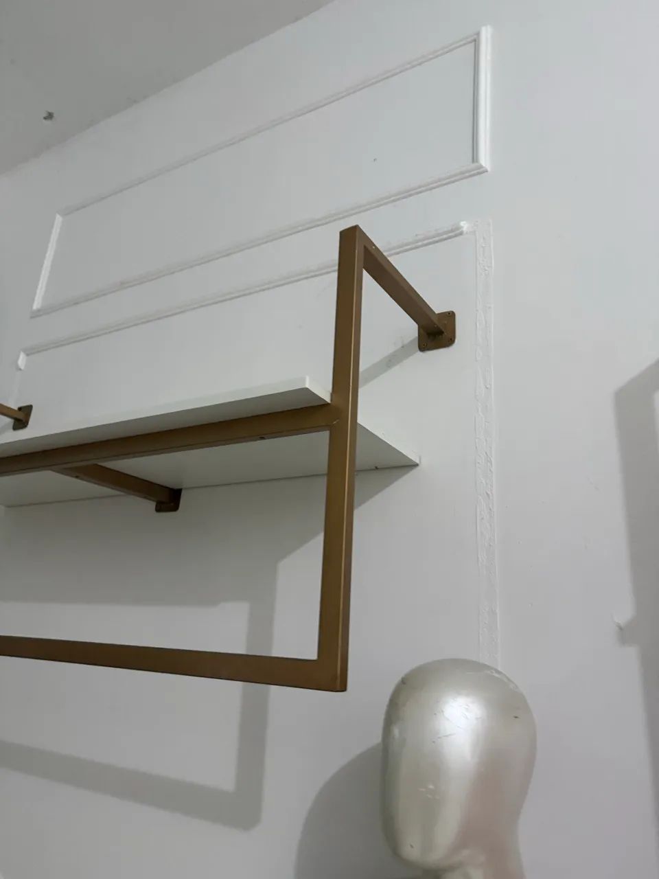 Prateleira de ferro com mdf  - Foto 2