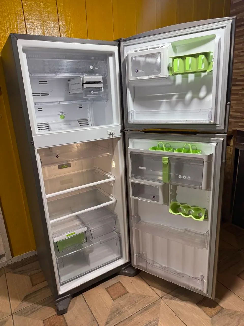 Geladeira Consul bem estar inox frost free (entrego) - Foto 4