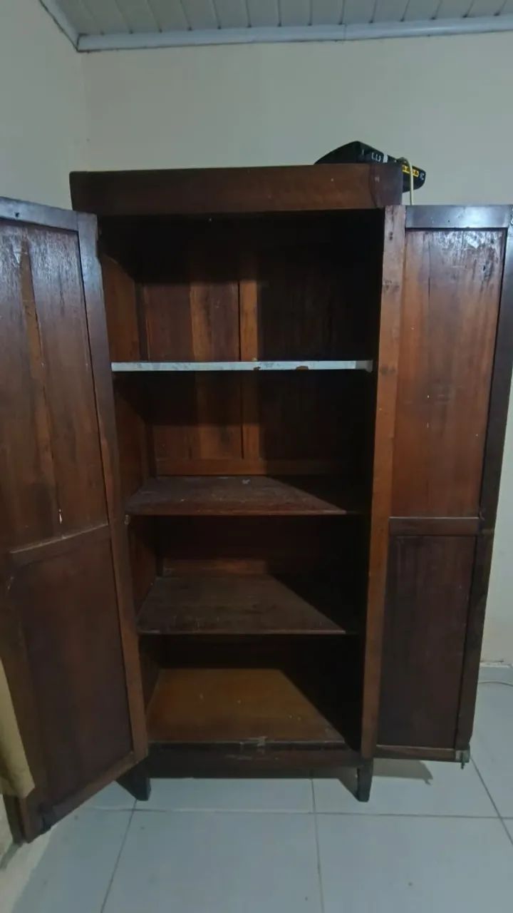 Guarda roupa em madeira  - Foto 3