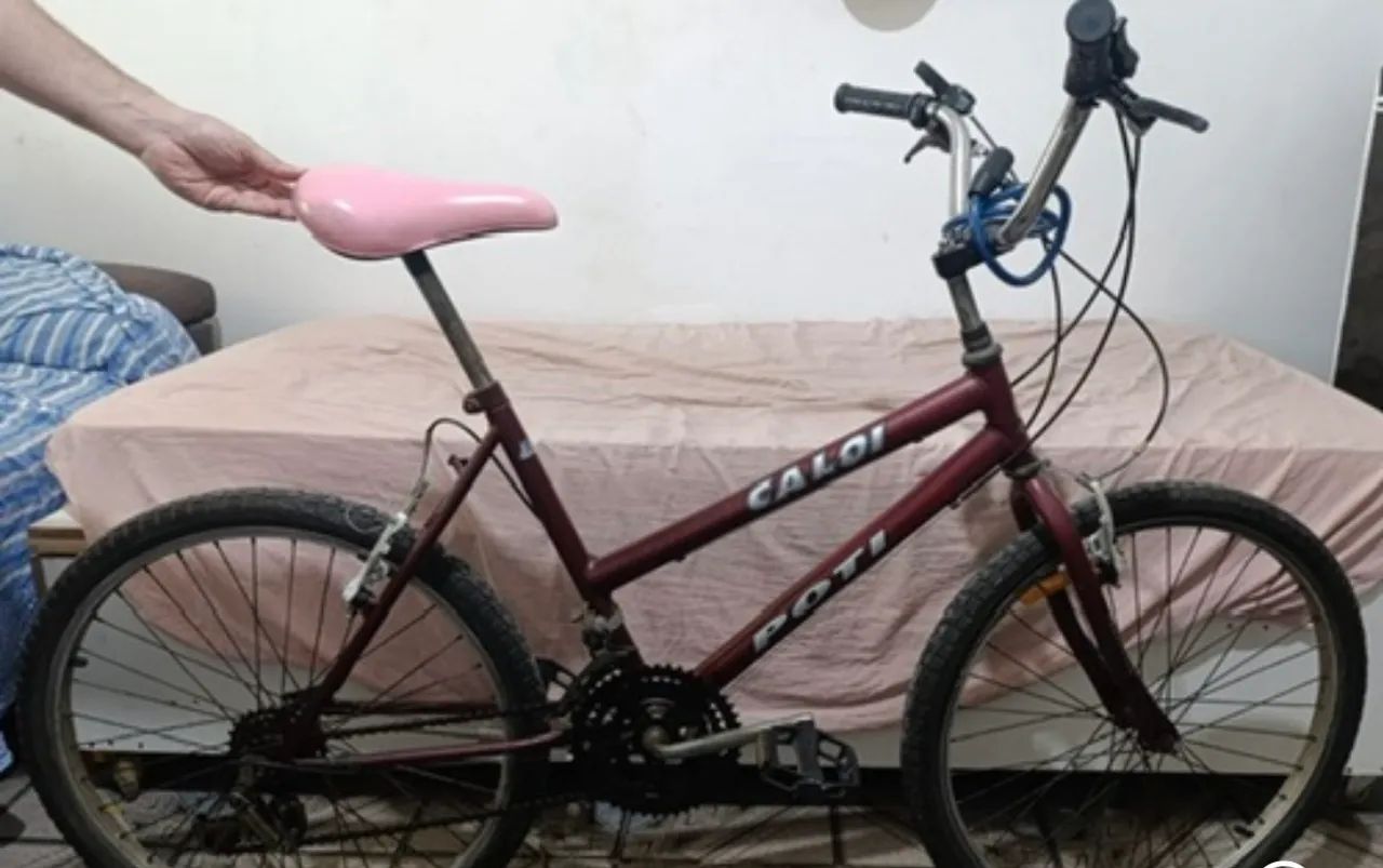 Bicicleta marca Caloi Aro 26 - Foto 3