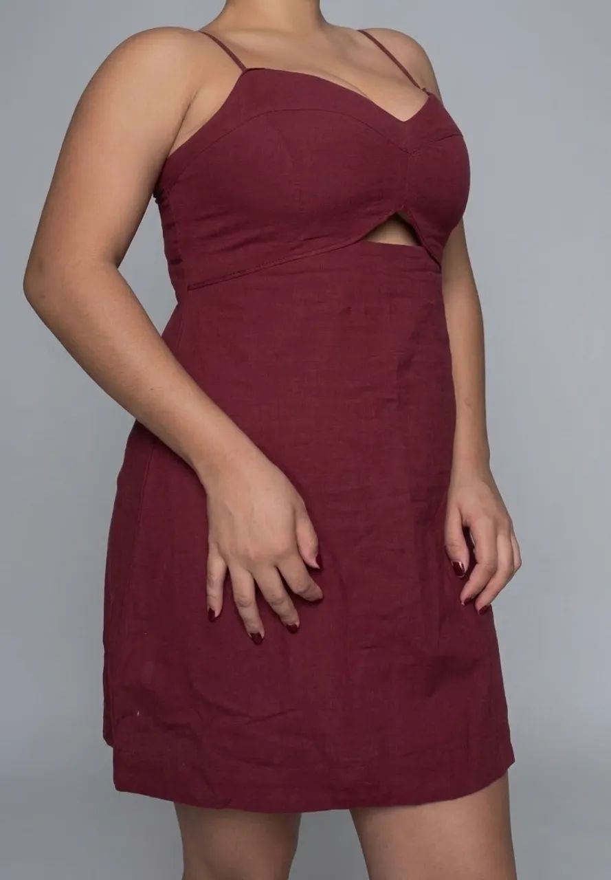 Vestido de linho vinho - Foto 2