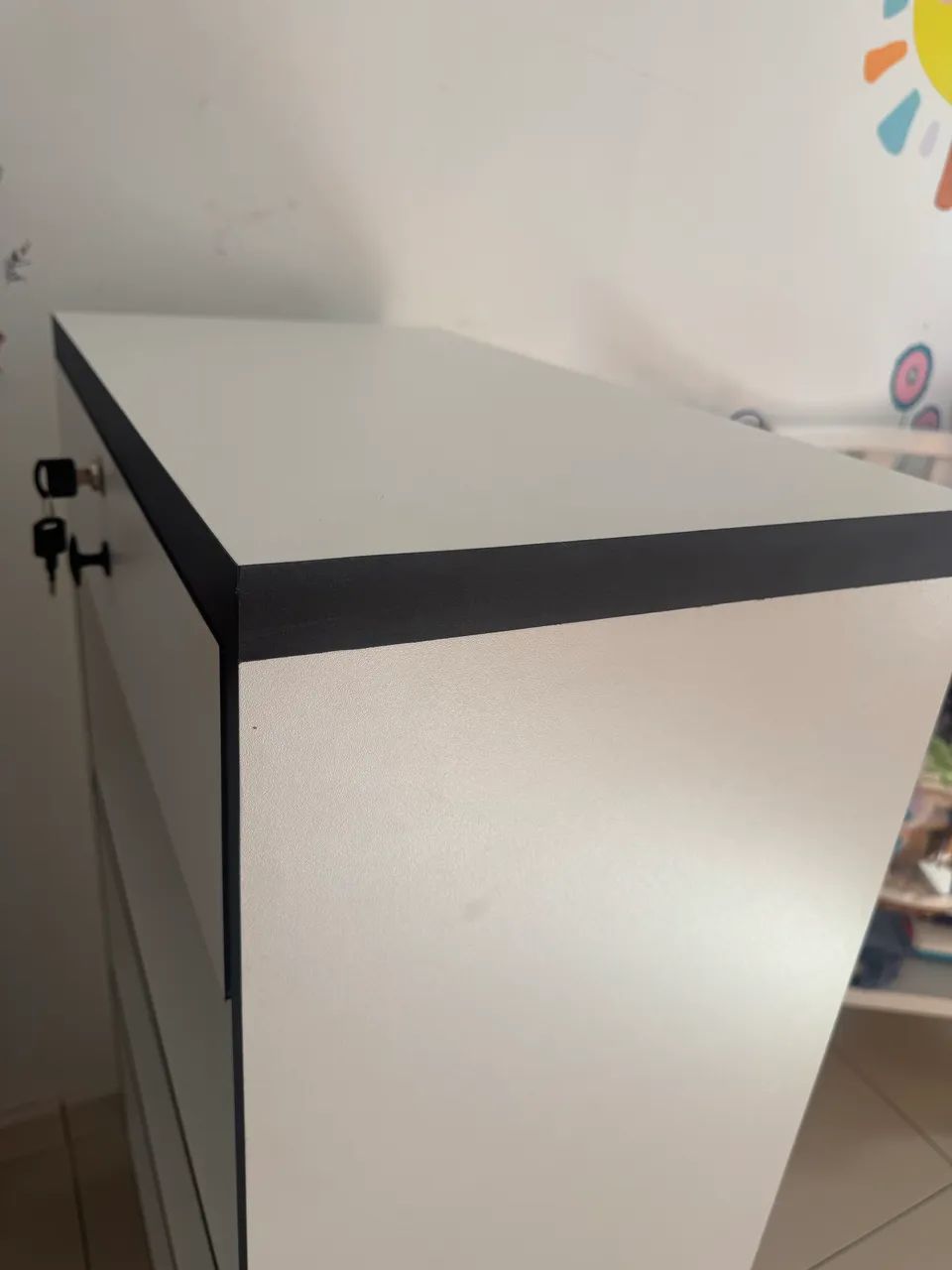 Balcão comercial com gaveta 