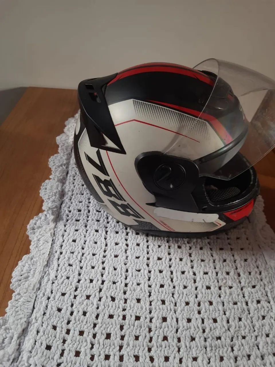 Capacete