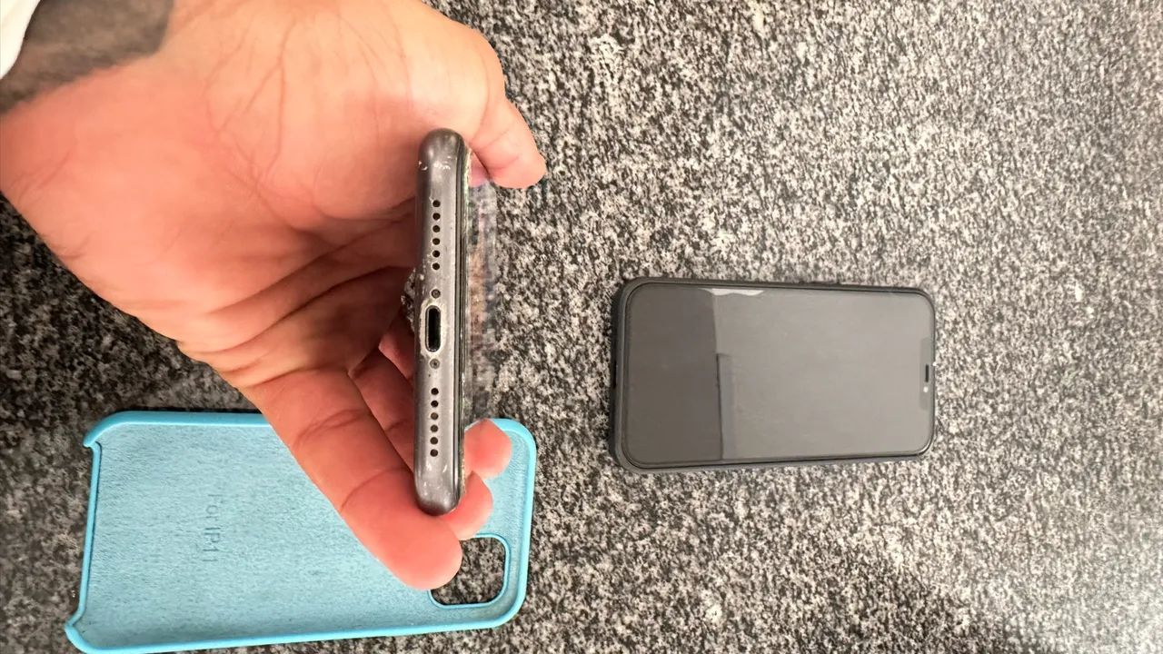 iPhone 11 64g  - Foto 5
