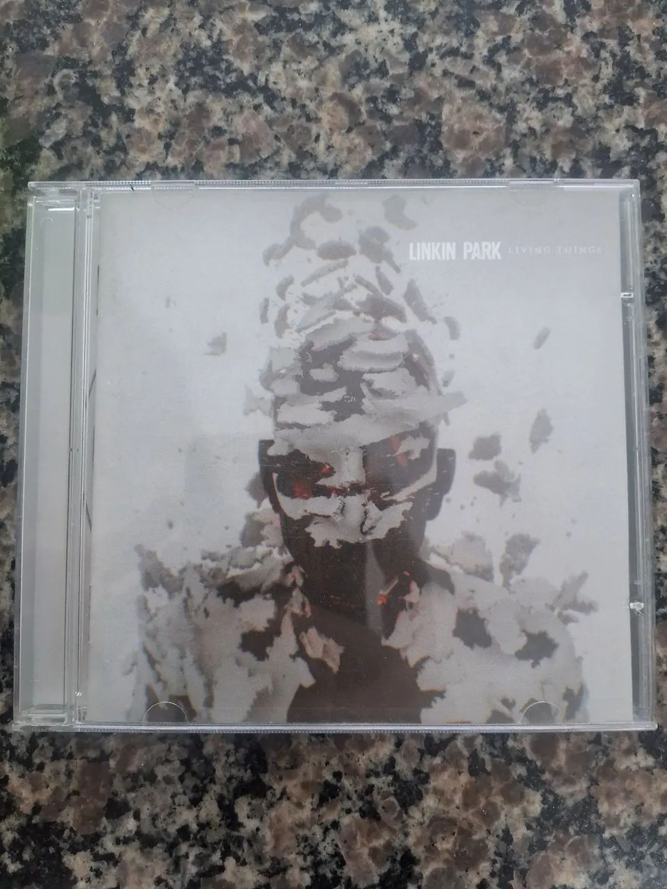 CD LINKIN PARK LIVING THINGS