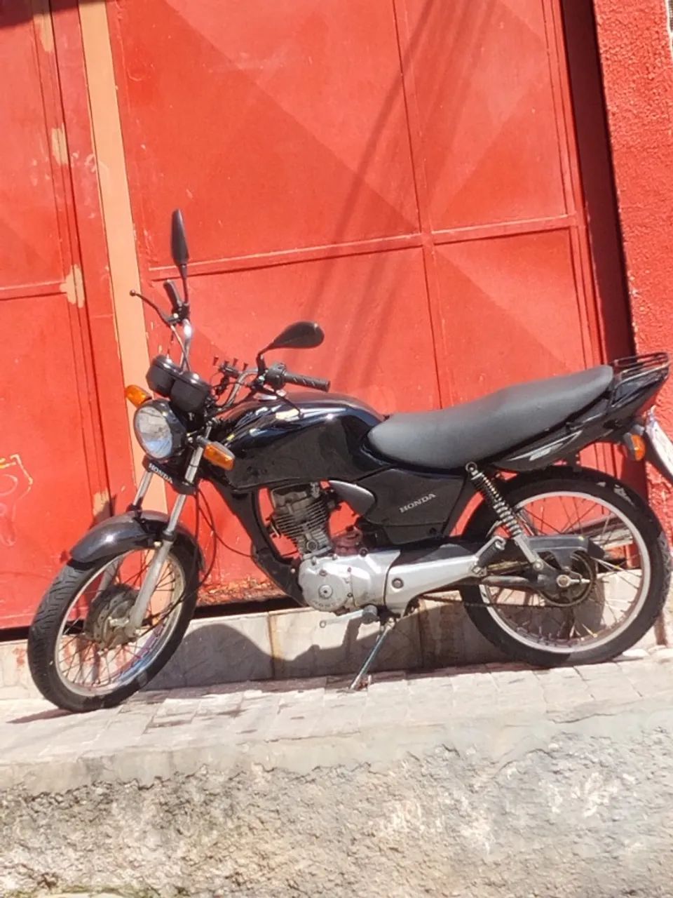 Vende-se Titan 2004 - Foto 2