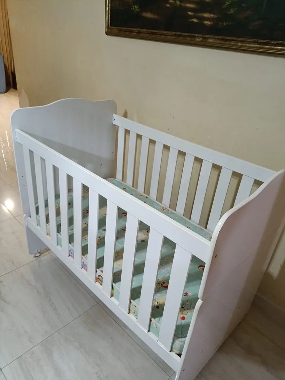 Berço com colchão super conservado  - Foto 5