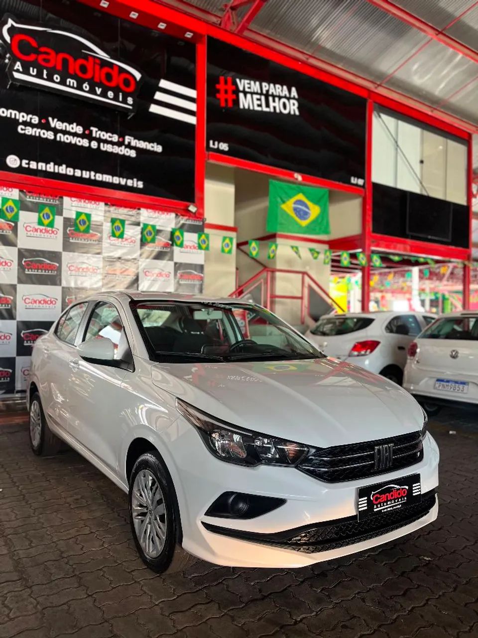 Fiat Cronos Drive 1.3 8V Flex Aut. 2023 - Foto 4