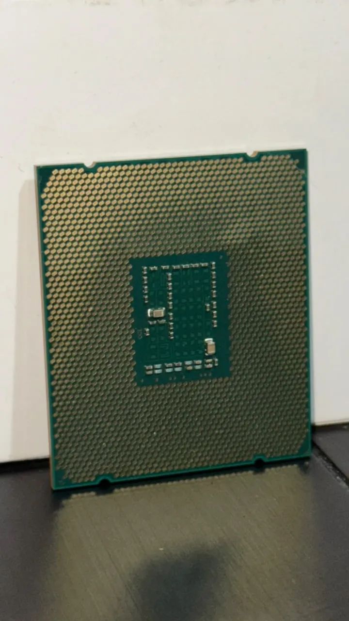 Processador Xeon E5-2670 v3-12 Núcleos/24 Threads - Foto 2