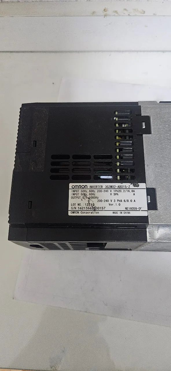 Inversor de frequencia Omron Sysdrive 3CV 220V - Foto 2