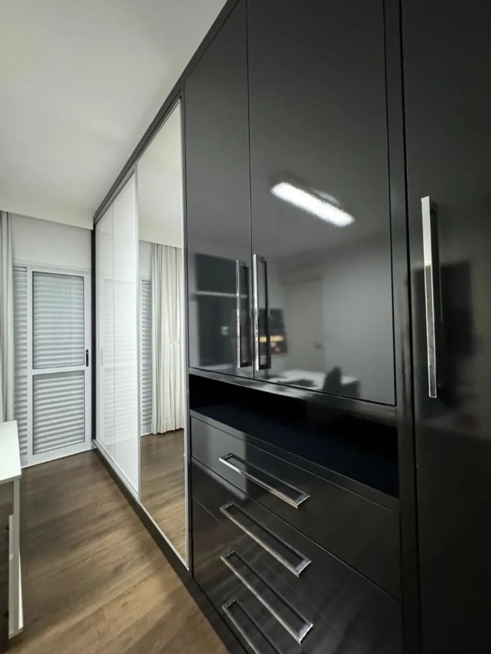Apartamento 3 dormitórios e 3 vagas de garagem. - Foto 3