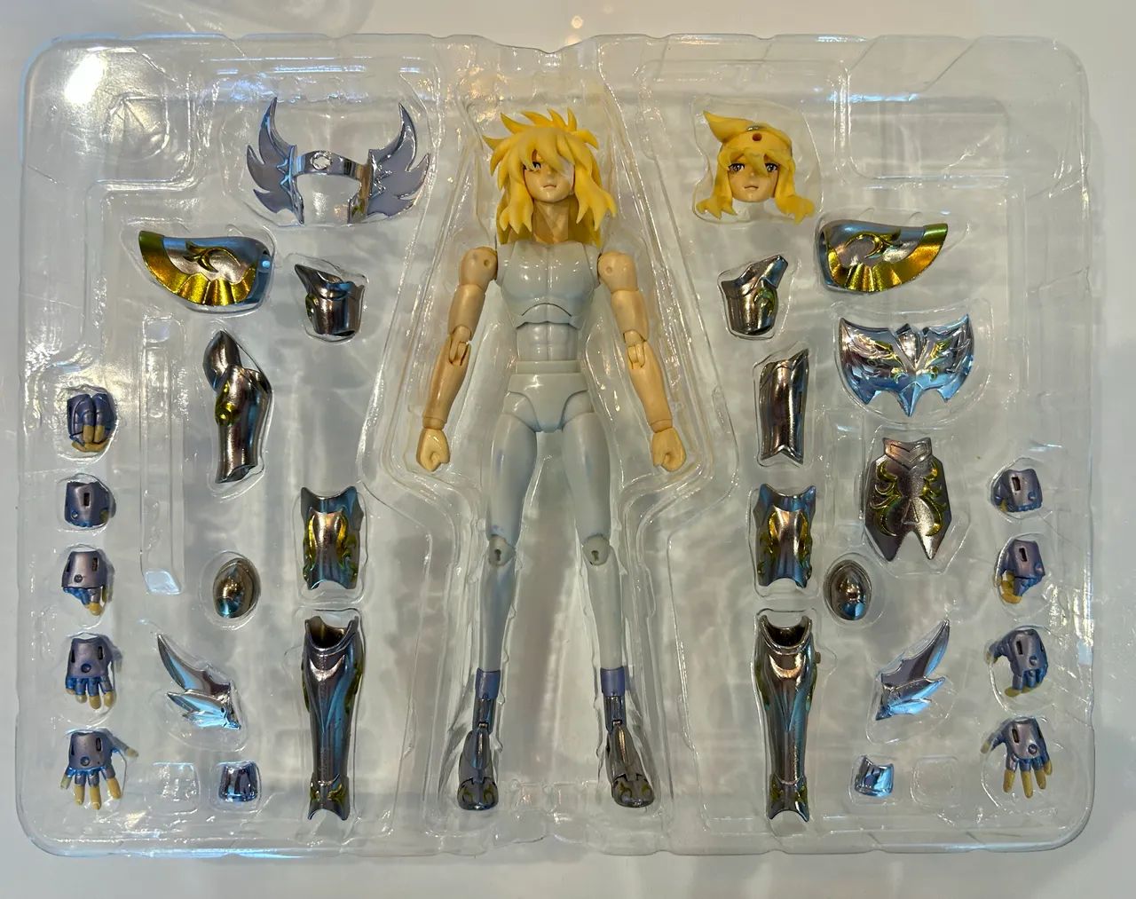 Cloth Myth 1.0 Hyoga de Cisne V4 Divino- Bandai - Hobbies e