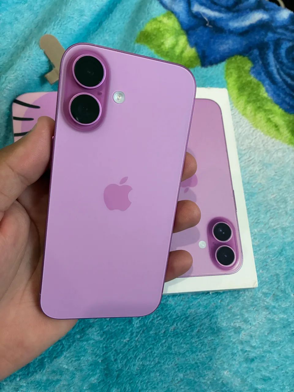 Apple iPhone 16本体 パープル iPhone 16 256gb completo na caixa e garantia Apple - Celulares e