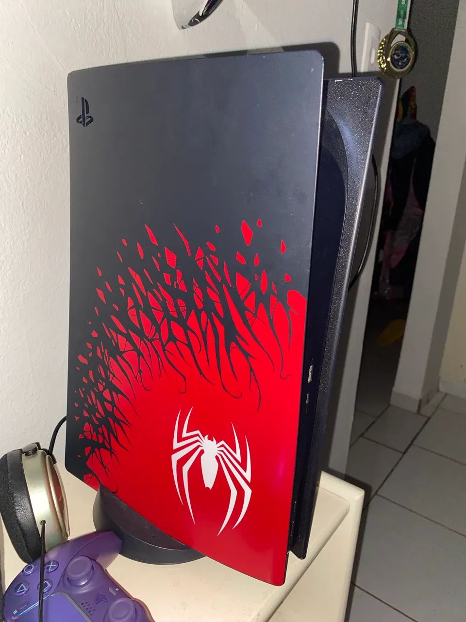 PS5 EDIÇÃO SPIDER MAN